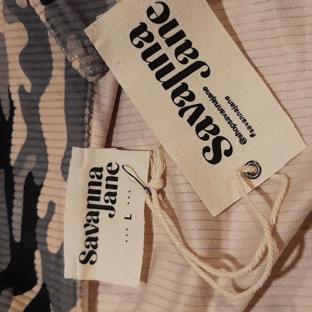 🥀NWT Savanna Jane Camo Button-Up Jacket (L)🥀 - Picture 7 of 8